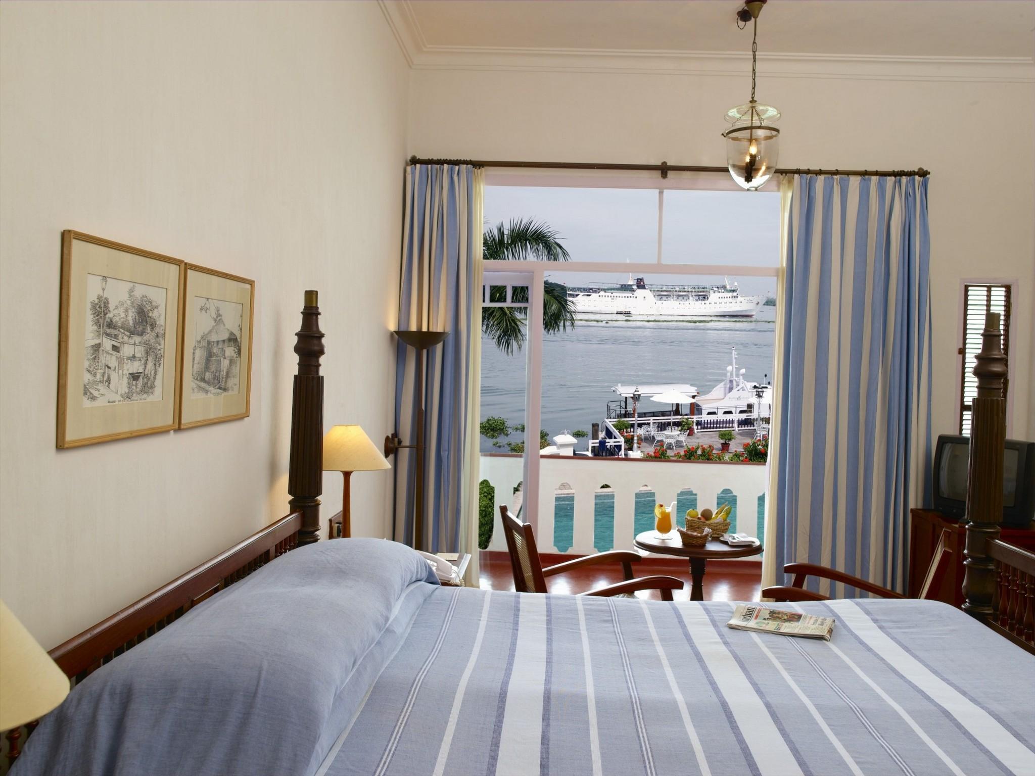 Hotel Brunton Boatyard - A Cgh Earth Experience Kochi Exterior foto