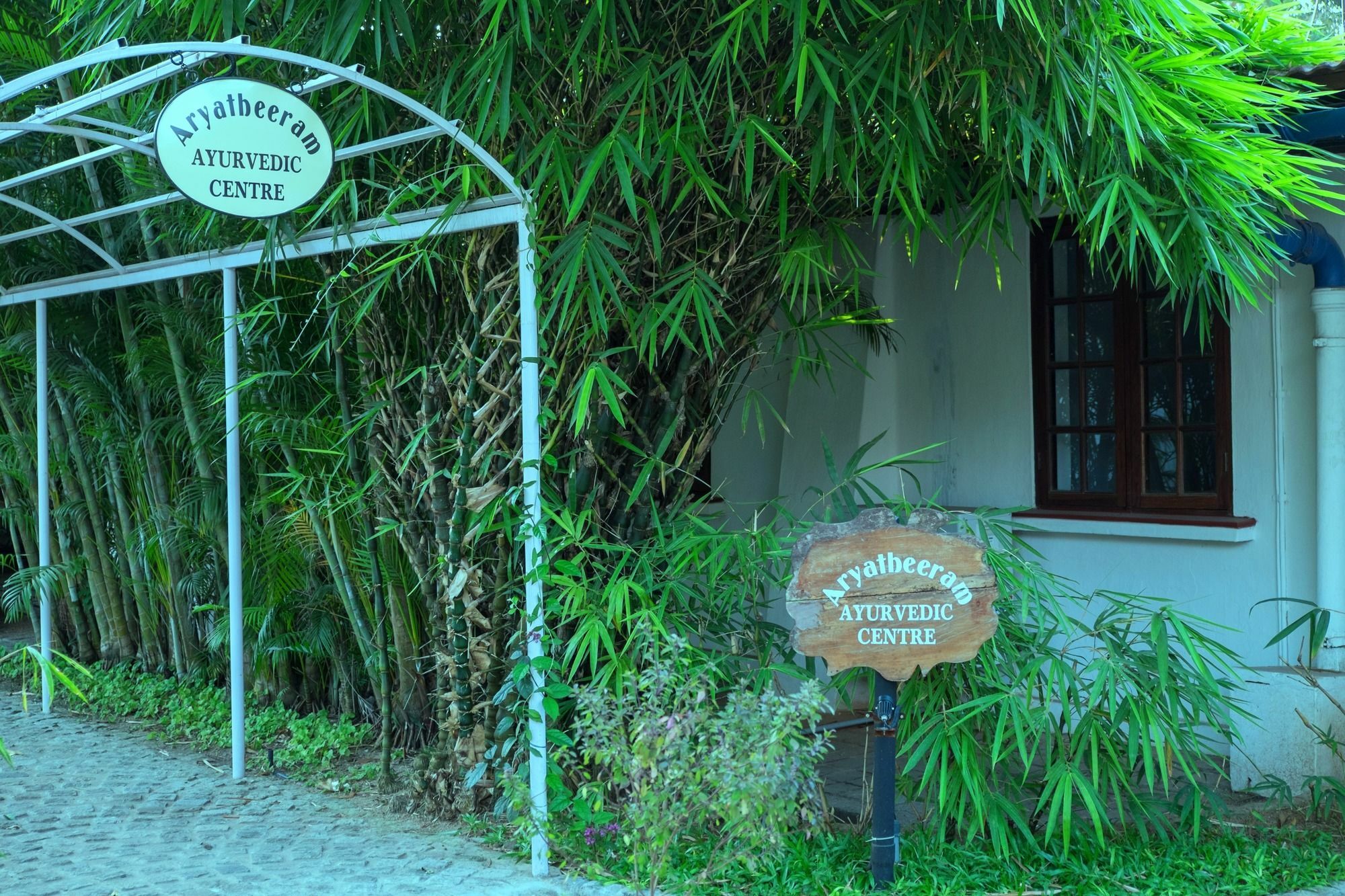 Hotel Brunton Boatyard - A Cgh Earth Experience Kochi Exterior foto
